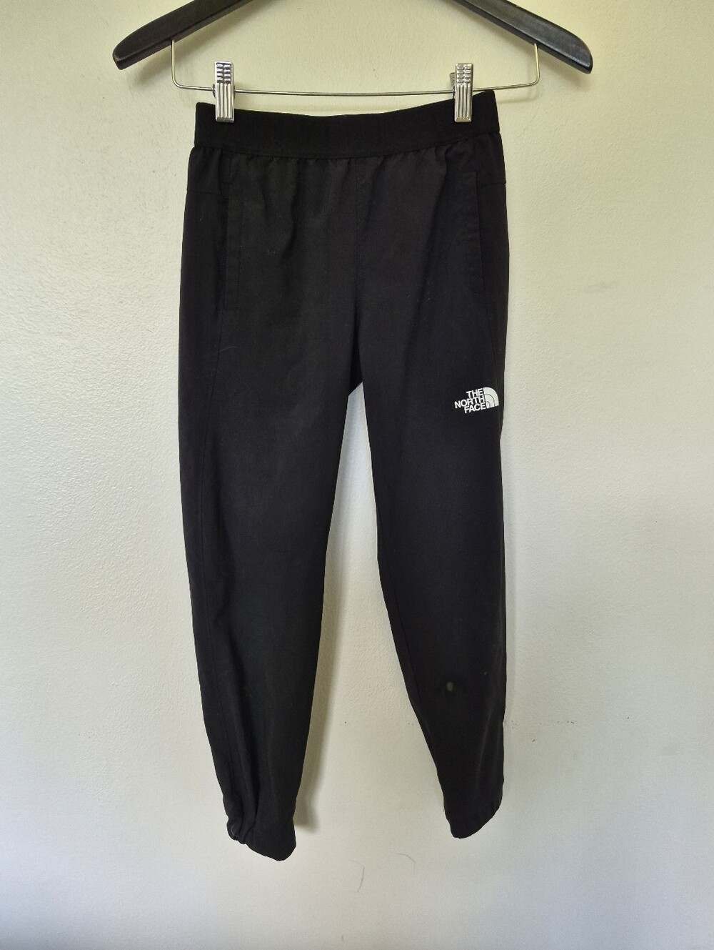 The North Face Boys Size 7 / 8 Track Jogger Pants Flashdry *Small Mark On Front